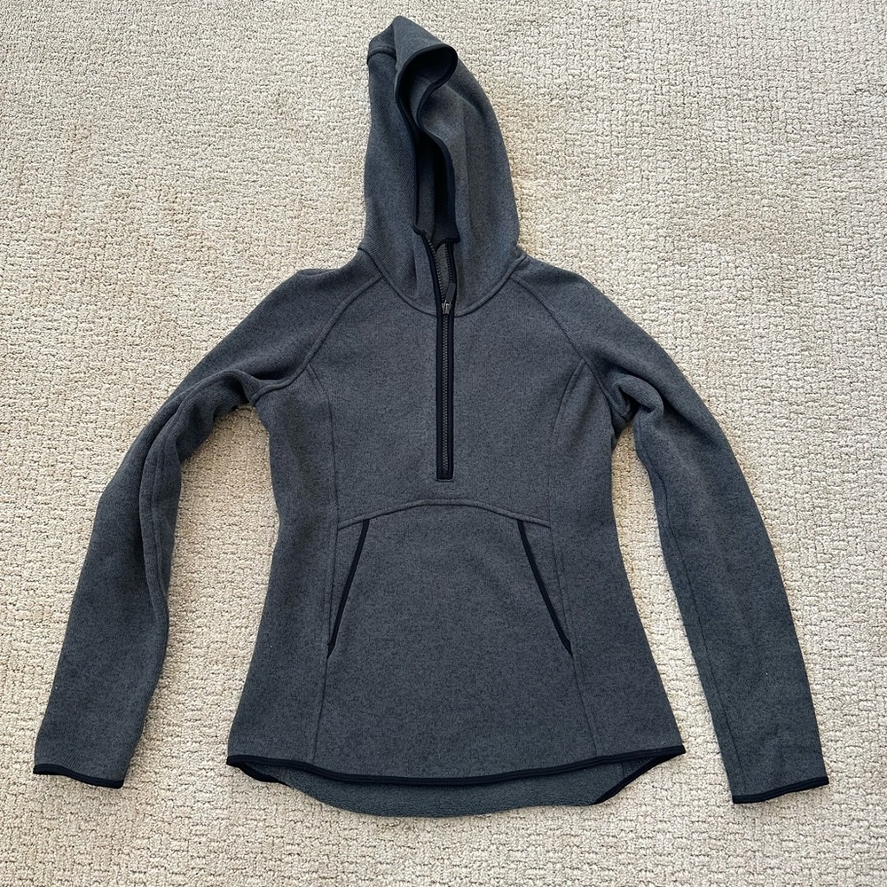 Lululemon jacket in like new condition